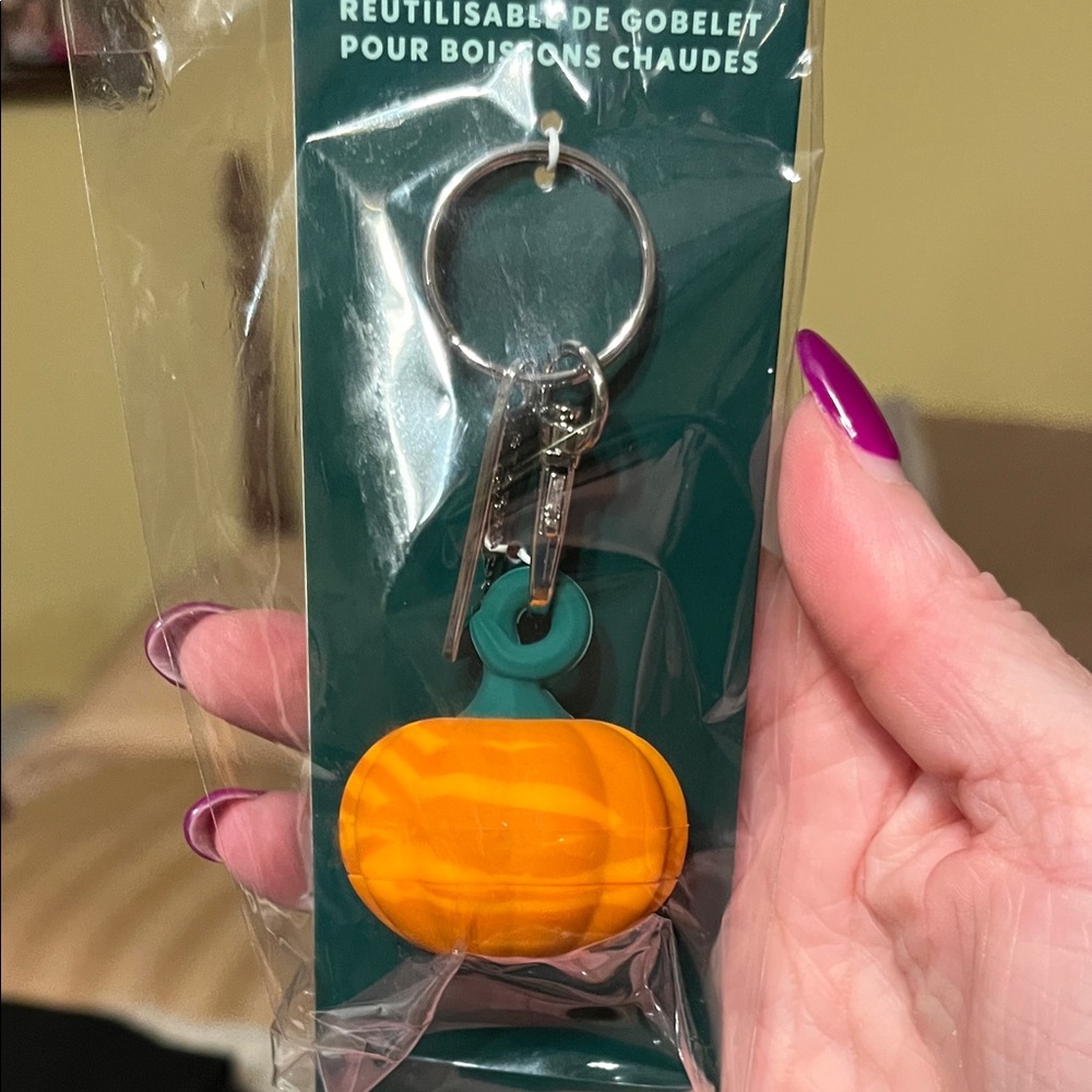 NIP Starbucks Orange Pumpkin Lid Stopper Keychain New Aug 2025 Fall Design - Picture 7 of 9